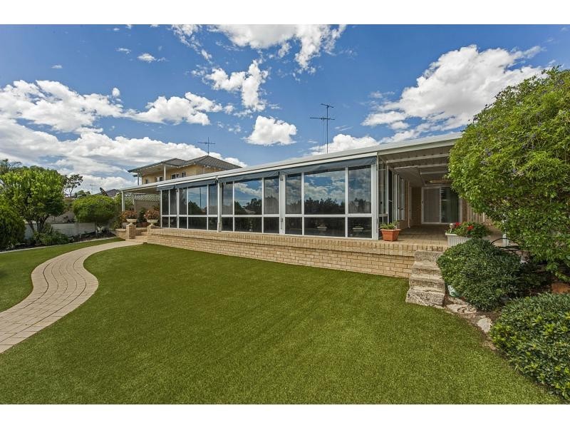 76 Heron Place, South Yunderup WA 6208