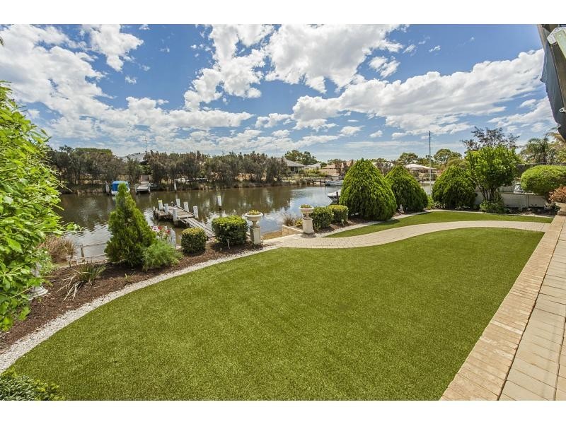 76 Heron Place, South Yunderup WA 6208