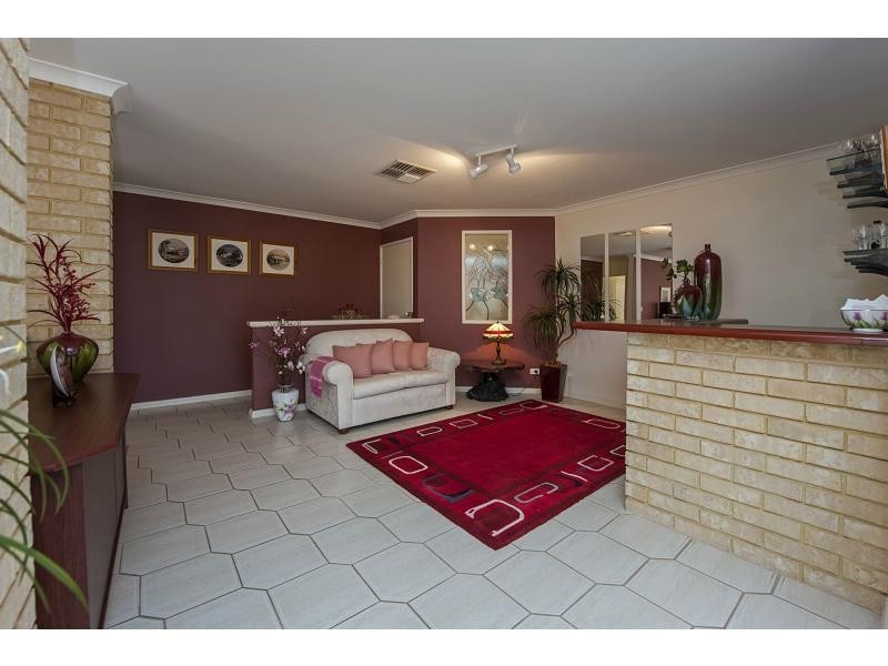 76 Heron Place, South Yunderup WA 6208