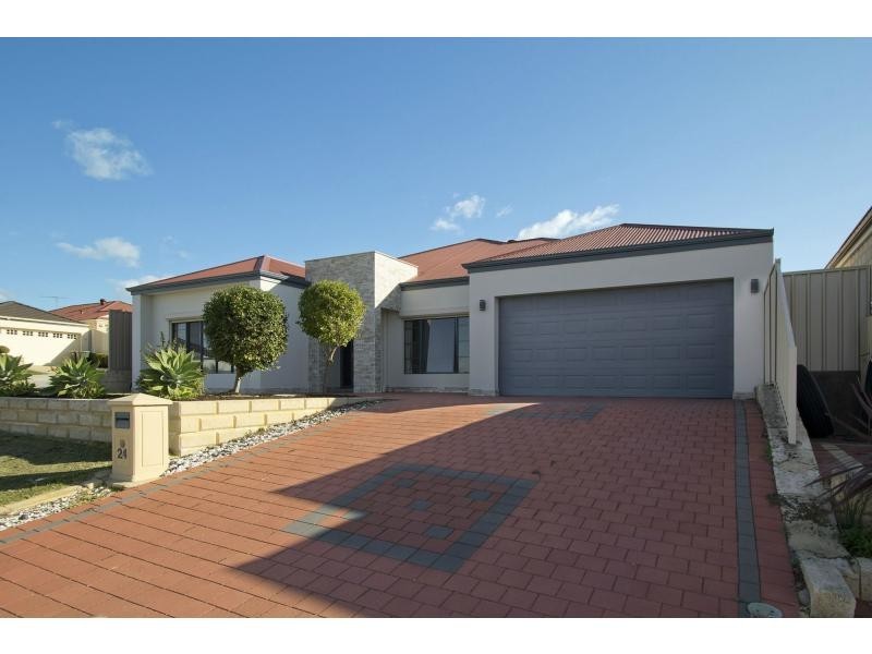 24 Osterley Terrace, Darch WA 6065