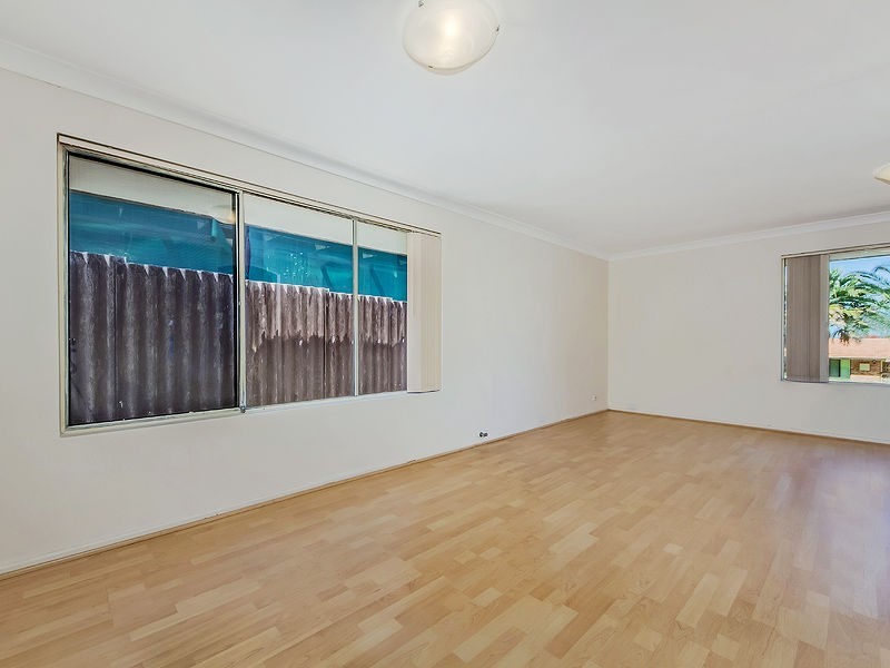 13 Bickner Way, Parmelia WA 6167