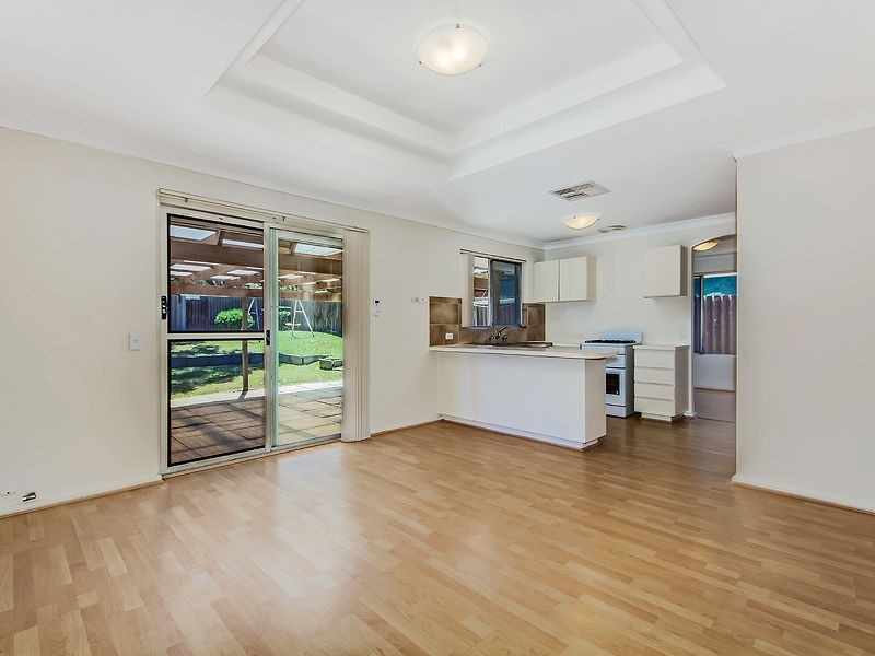 13 Bickner Way, Parmelia WA 6167