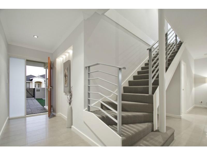 40B Kembla Circle, Madeley WA 6065