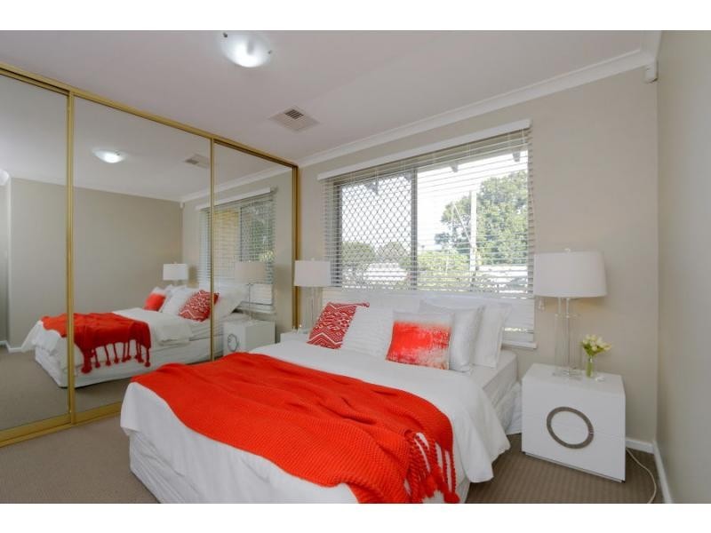 7 Grace Street, Ferndale WA 6148