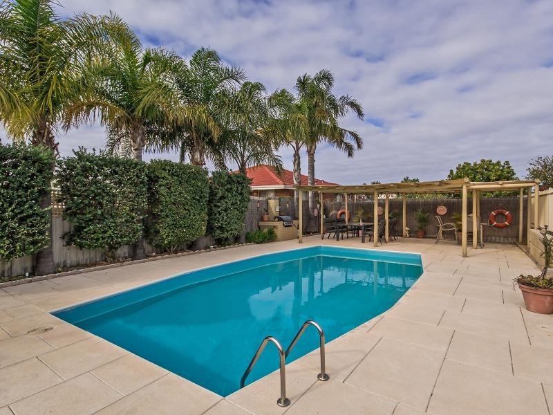 29 Powis Way, Warnbro WA 6169
