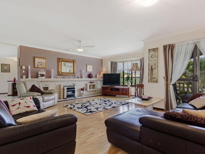 29 Powis Way, Warnbro WA 6169