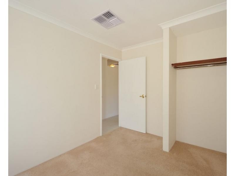 11 Moorburg Loop, Port Kennedy WA 6172