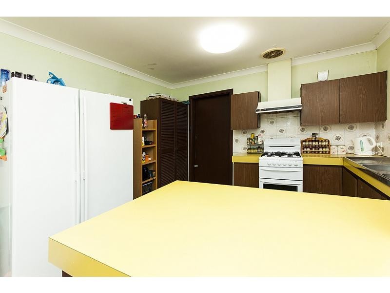 6 Range Court, High Wycombe WA 6057