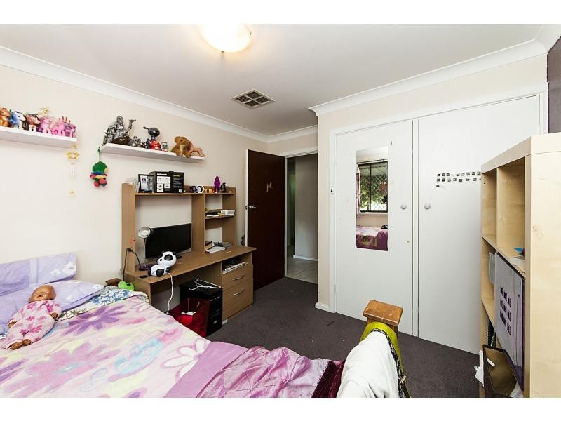 6 Range Court, High Wycombe WA 6057