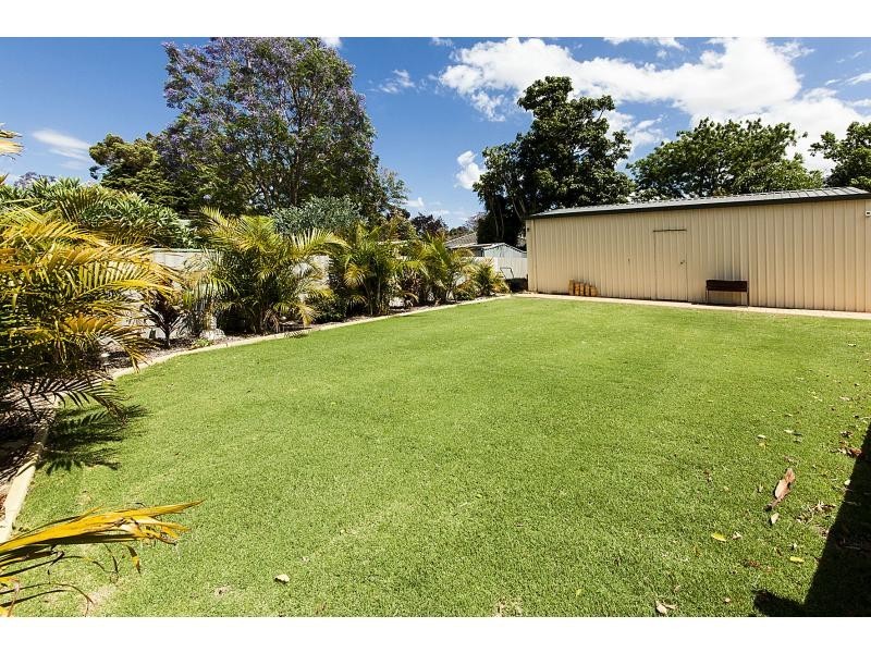 6 Range Court, High Wycombe WA 6057