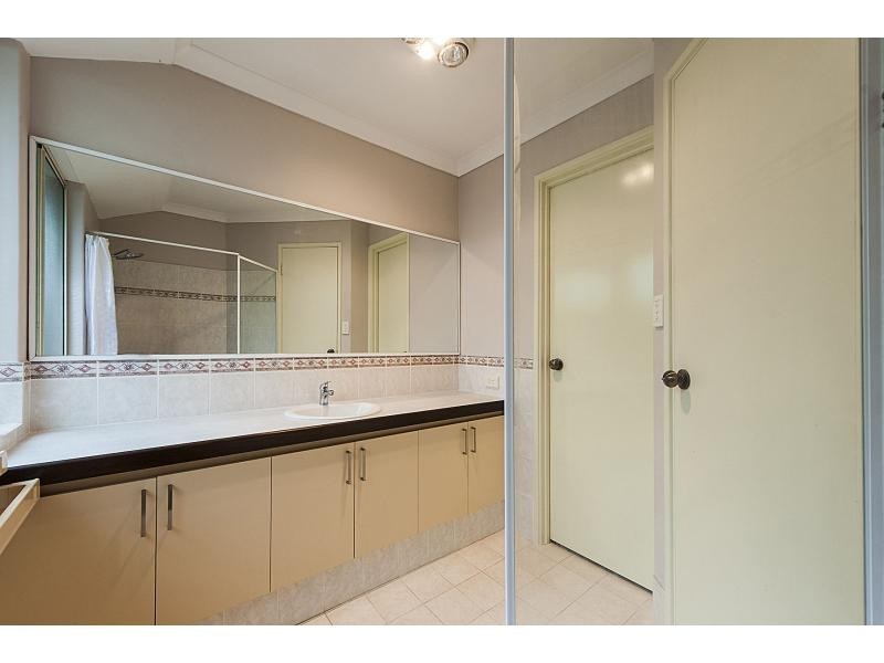 53 Parkland Drive, Warnbro WA 6169