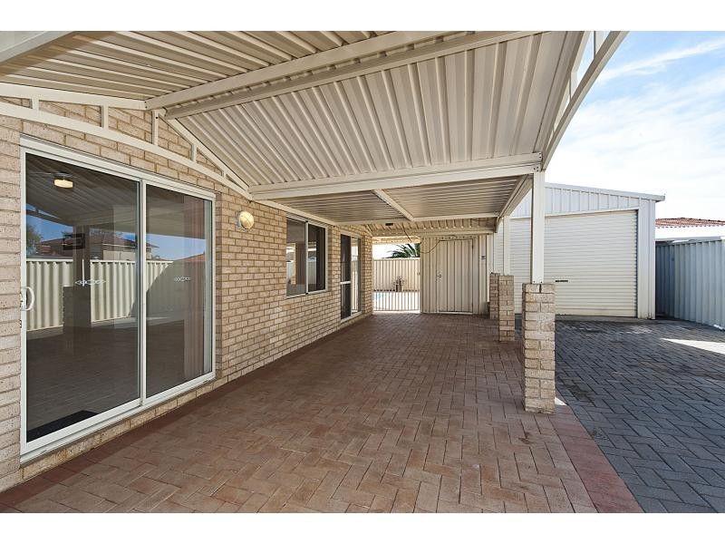 53 Parkland Drive, Warnbro WA 6169