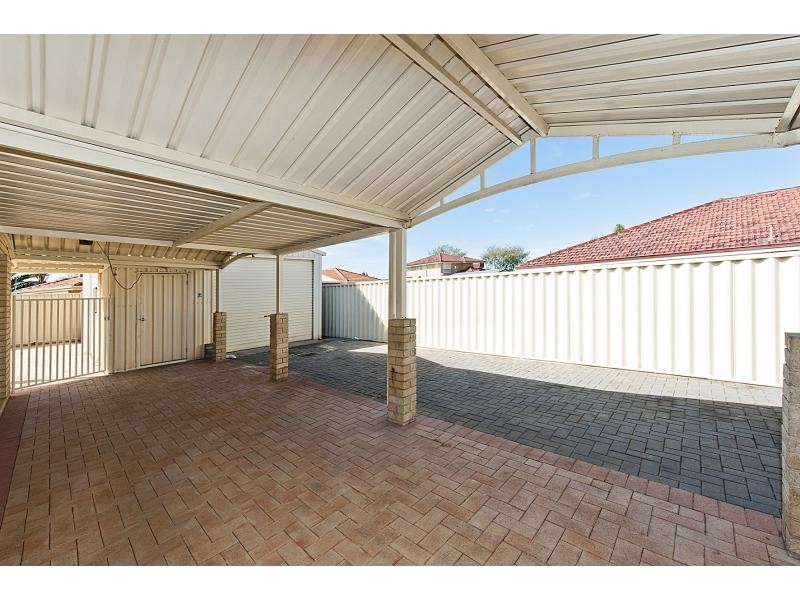 53 Parkland Drive, Warnbro WA 6169