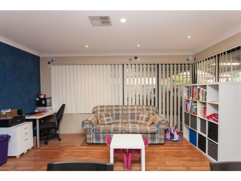 20 Morolo Street, Seville Grove WA 6112