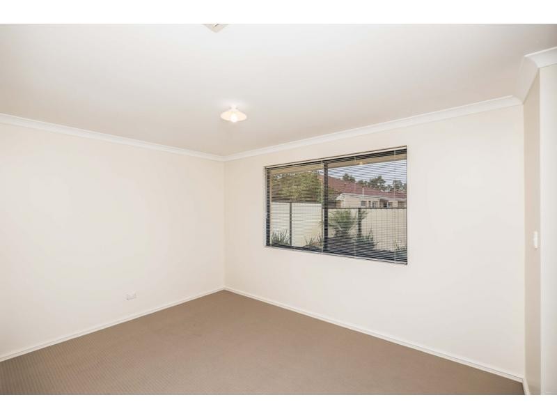 9 Woodside Loop, Beckenham WA 6107