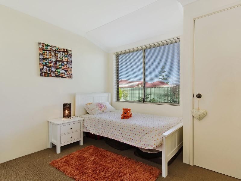 35 Ellington Terrace, Port Kennedy WA 6172