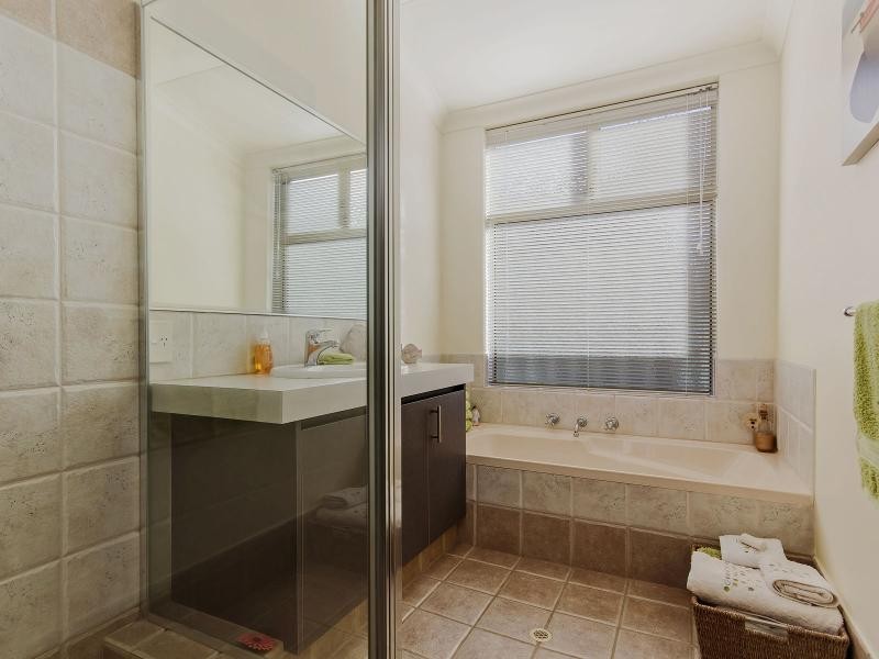 35 Ellington Terrace, Port Kennedy WA 6172