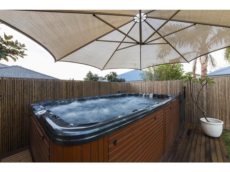 19 Dryandra Elbow, Atwell WA 6164