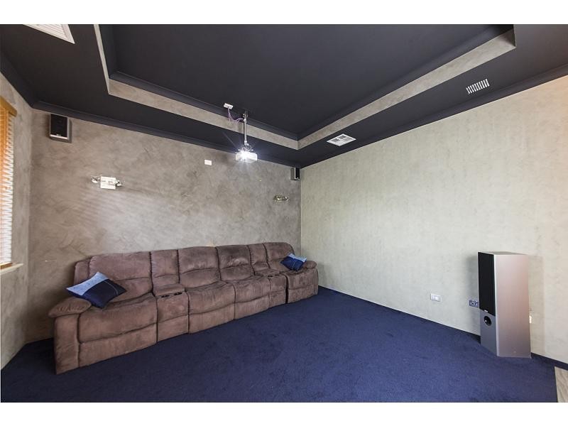 19 Dryandra Elbow, Atwell WA 6164