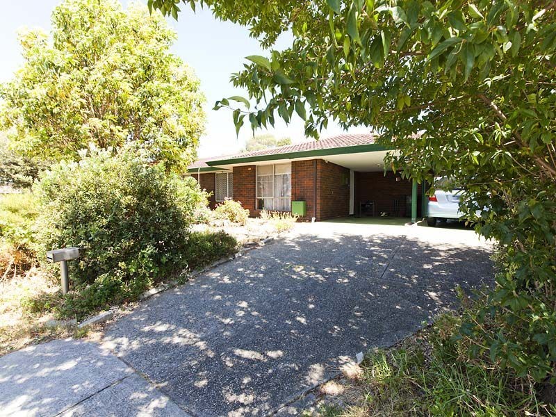 10 Crawford Street, Cannington WA 6107