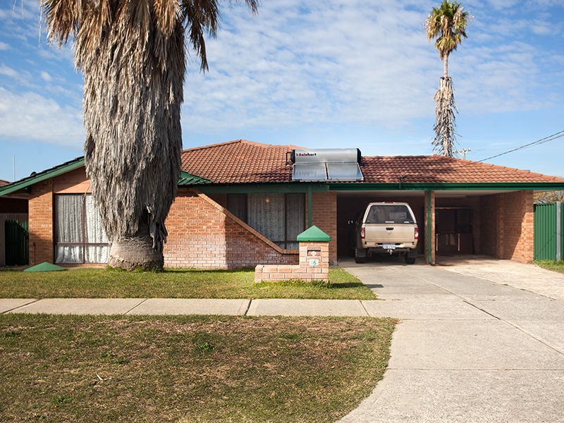 16 Jubilee Drive, Waikiki WA 6169