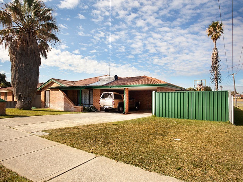 16 Jubilee Drive, Waikiki WA 6169