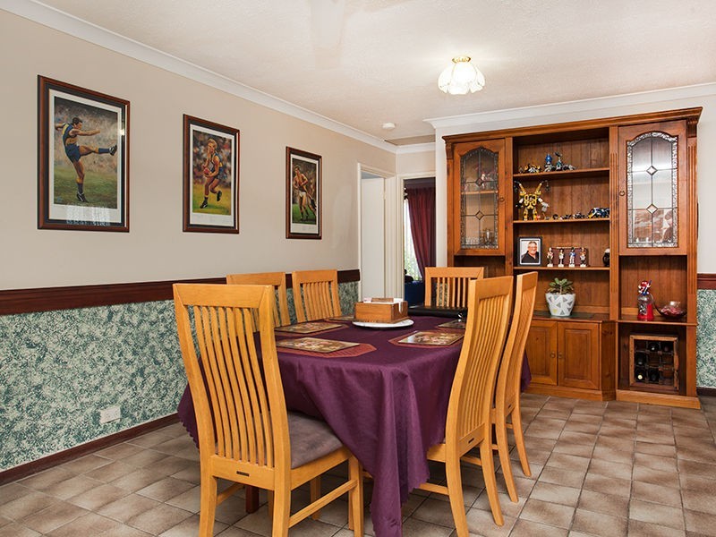 16 Jubilee Drive, Waikiki WA 6169