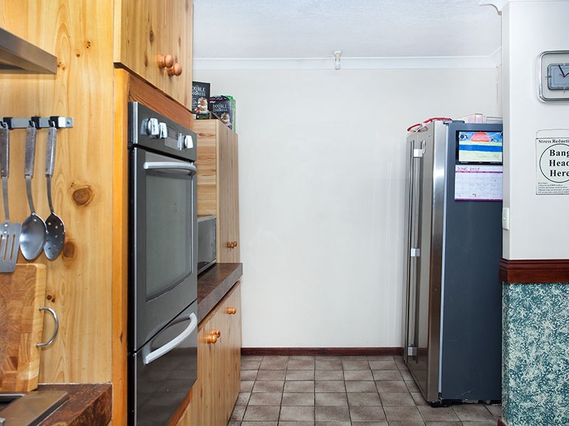 16 Jubilee Drive, Waikiki WA 6169