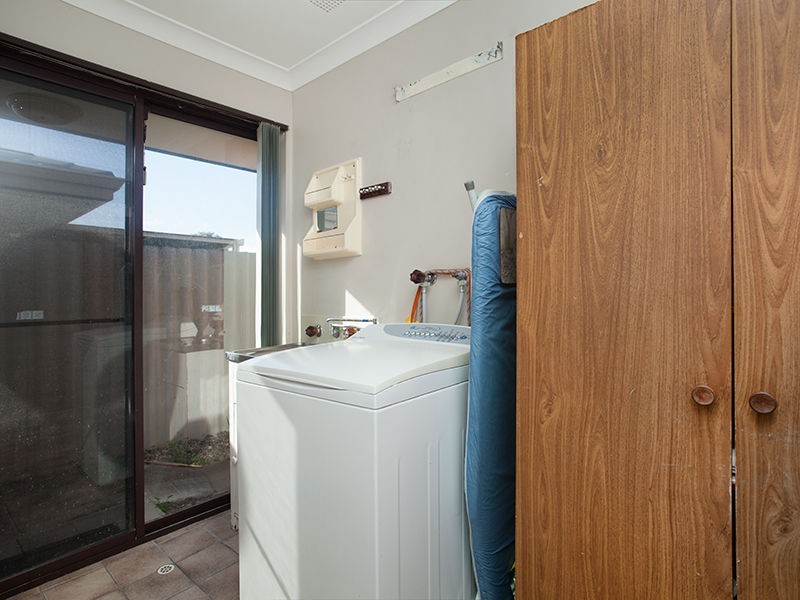 16 Jubilee Drive, Waikiki WA 6169