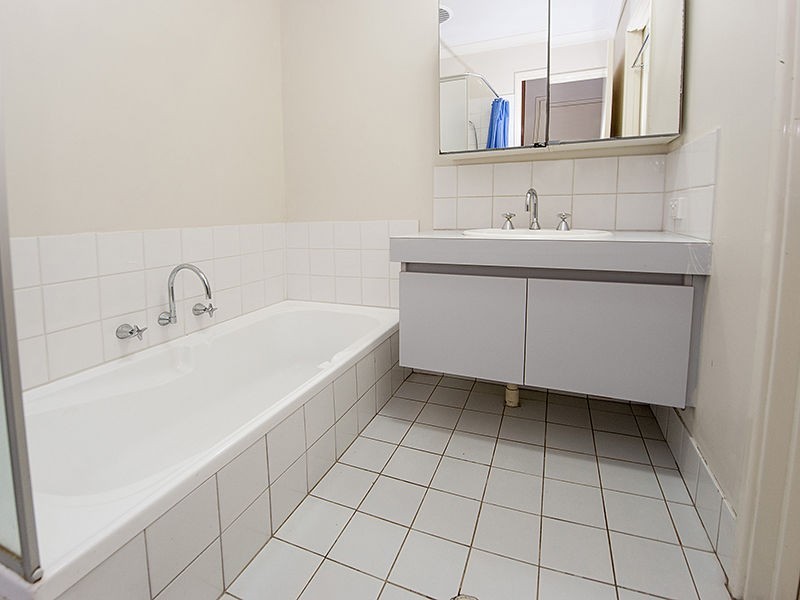 5 Sander Court, Bentley WA 6102