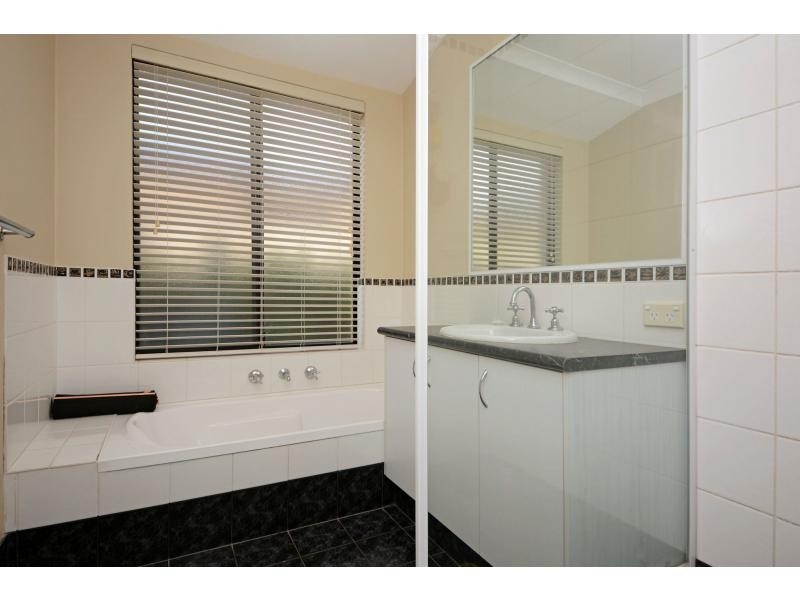 19 Fleming Parkway, Clarkson WA 6030