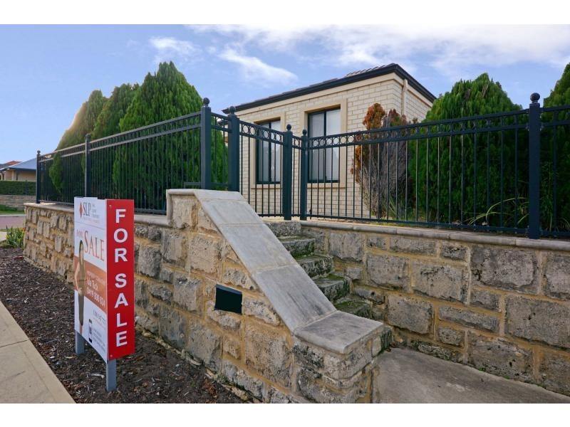 19 Fleming Parkway, Clarkson WA 6030