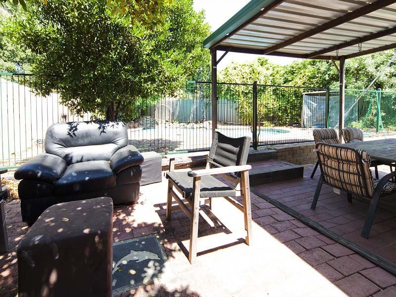 10 Agati Place, Forrestfield WA 6058