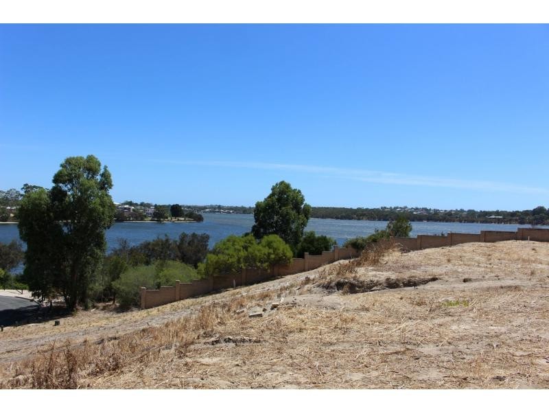 L74 River Way, Salter Point WA 6152