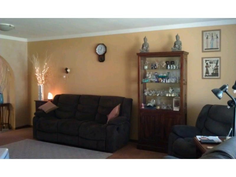 17 Parker Avenue, Mount Nasura WA 6112