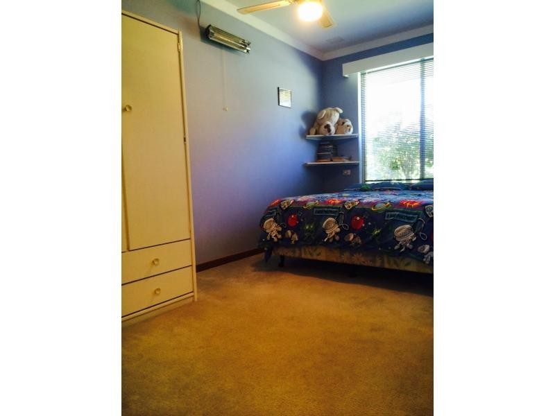 17 Parker Avenue, Mount Nasura WA 6112