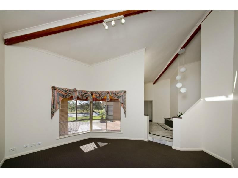 69 Belleview Crescent, Dianella WA 6059