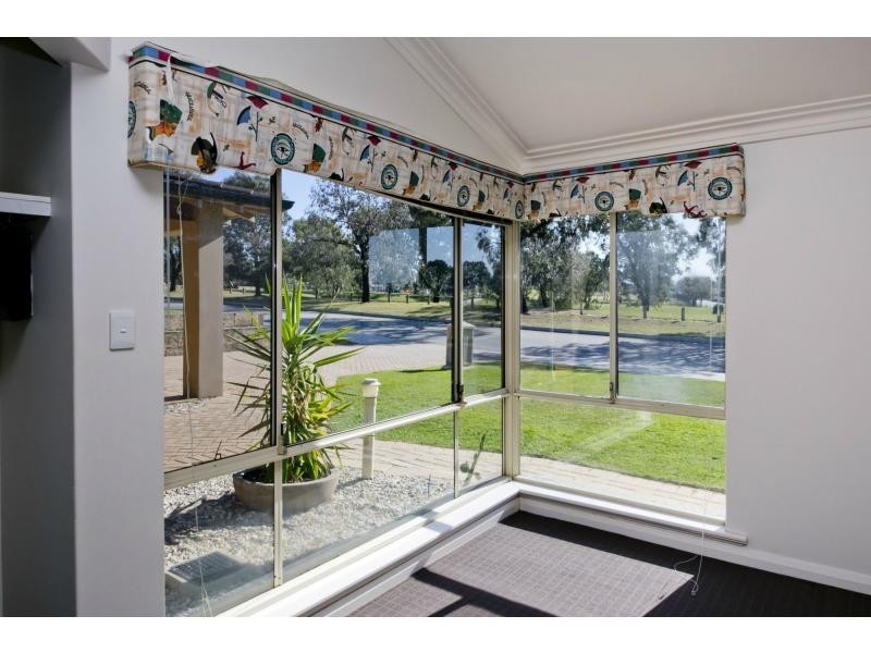 69 Belleview Crescent, Dianella WA 6059