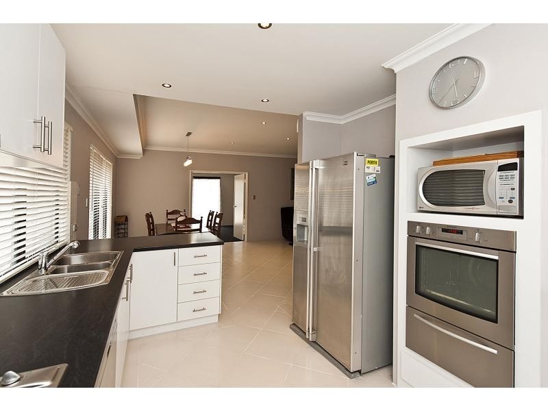 14 Starflower Way, Baldivis WA 6171