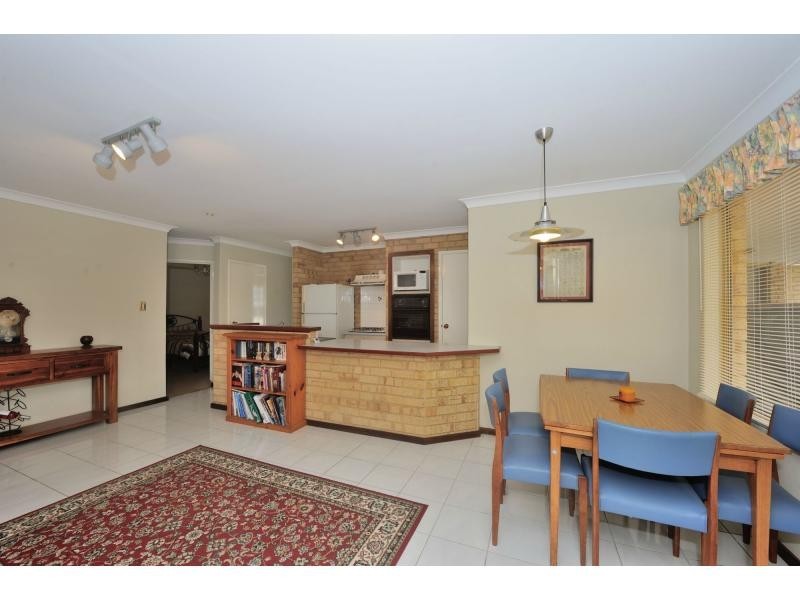 71 Mataitai Loop, Cooloongup WA 6168
