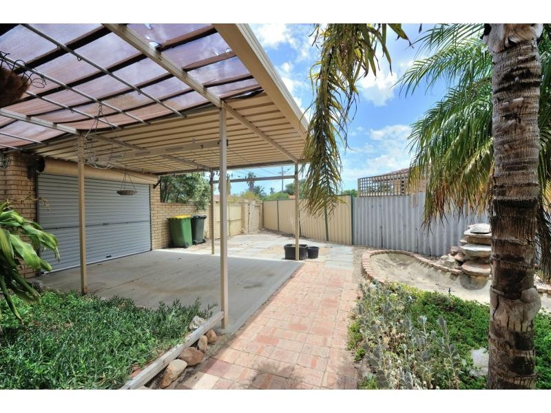 71 Mataitai Loop, Cooloongup WA 6168
