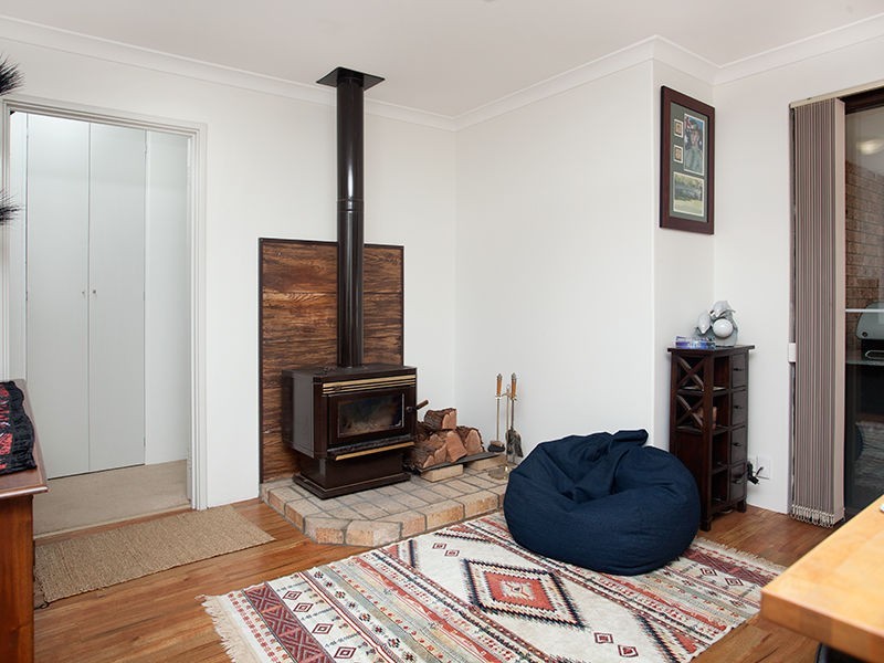12 Belrose Crescent, Cooloongup WA 6168