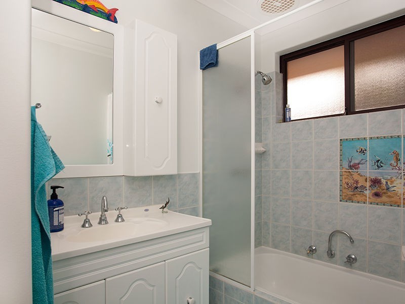 12 Belrose Crescent, Cooloongup WA 6168