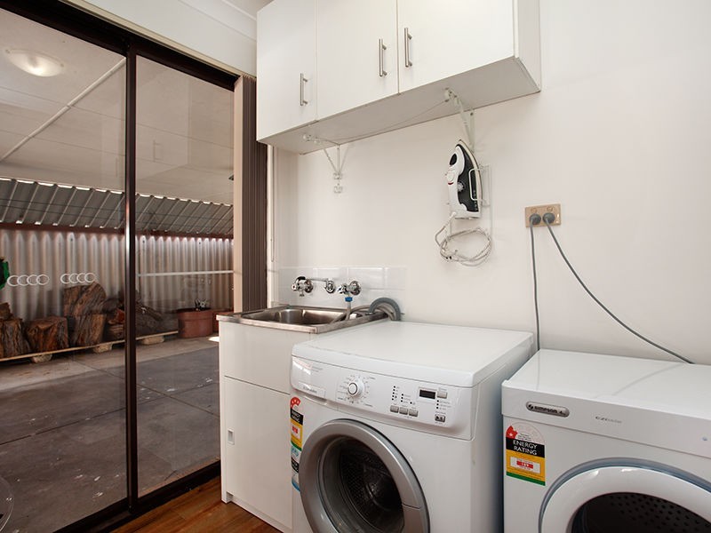12 Belrose Crescent, Cooloongup WA 6168