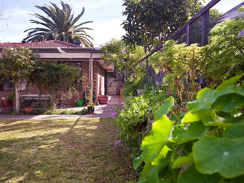12 Belrose Crescent, Cooloongup WA 6168