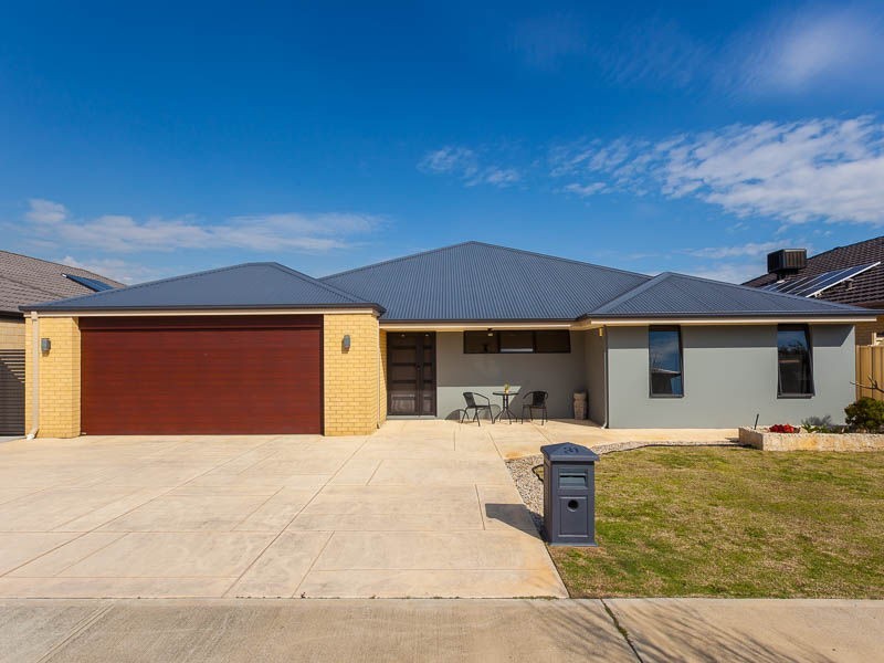 31 Jacksonia Promenade, Success WA 6164
