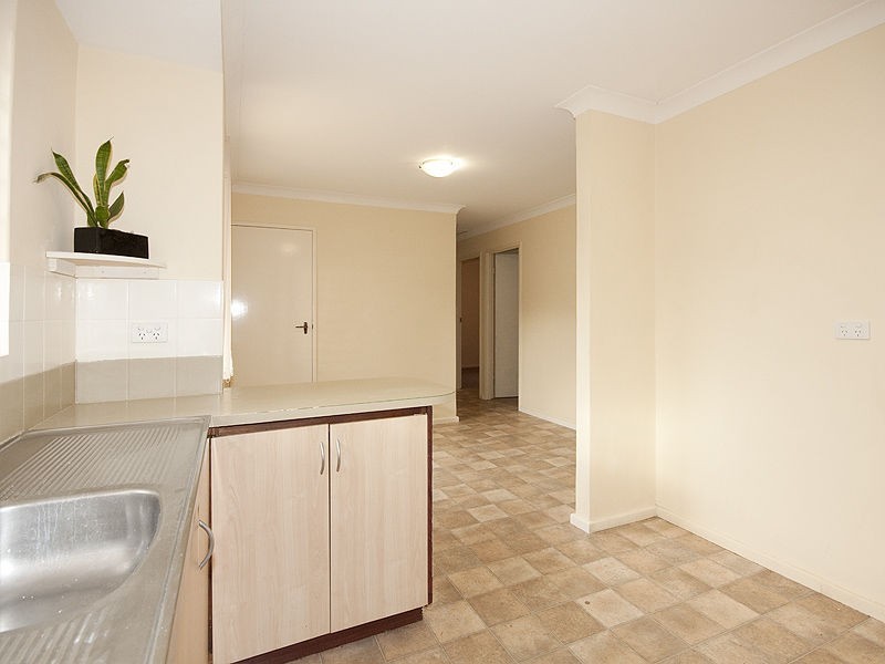 28 Agincourt Drive, Forrestfield WA 6058