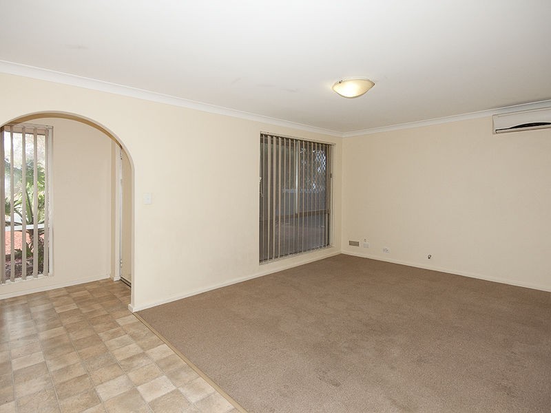 28 Agincourt Drive, Forrestfield WA 6058