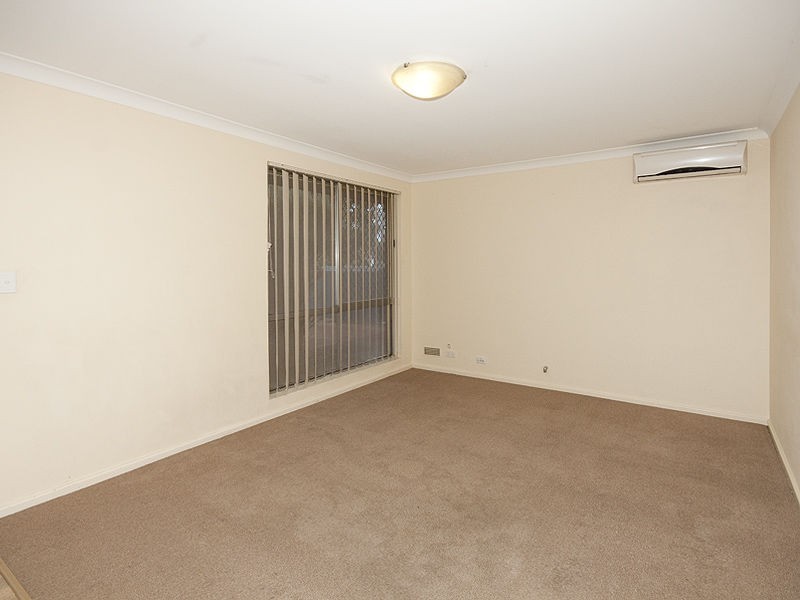 28 Agincourt Drive, Forrestfield WA 6058