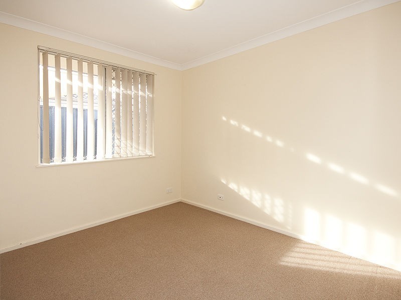 28 Agincourt Drive, Forrestfield WA 6058